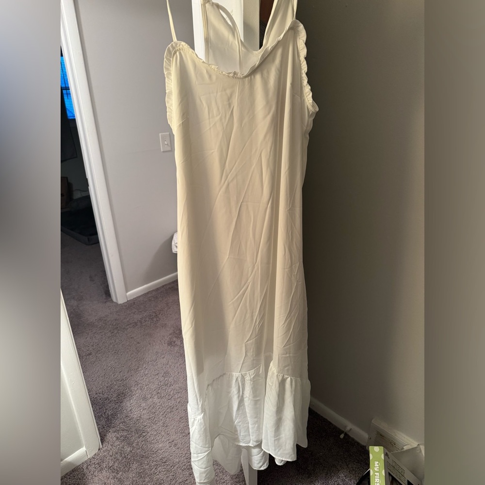 BTFBM Women’s White Bridal/Summer Dress **NWT**